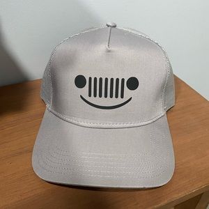 Gray Jeep trucker hat